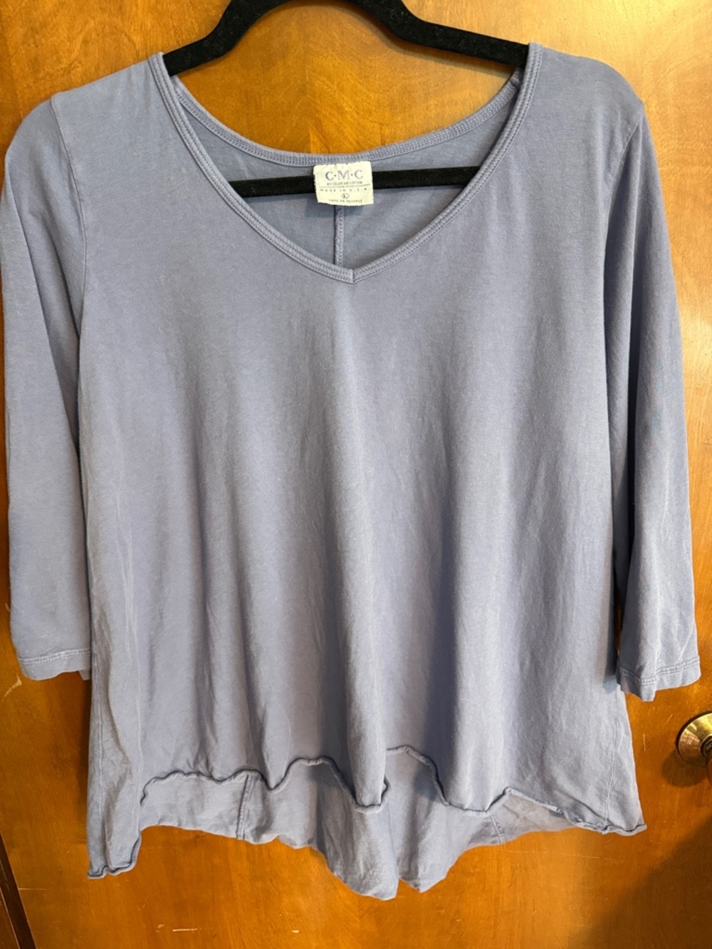 C·M·C Relaxed V-Neck Long Sleeve Top in Dusty Lavender